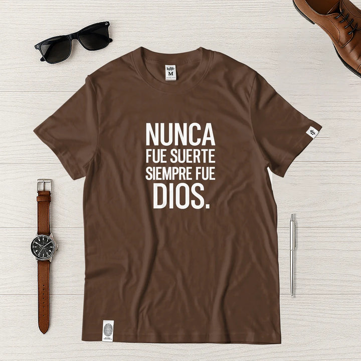 Camiseta Masculina Nunca fue suerte siempre fue DIos #color_marron