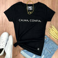 Camiseta Feminina Calma, Confia. - Negra