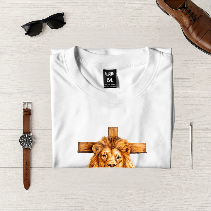 Camiseta Masculina Leon cruz con oveja #color_blanca