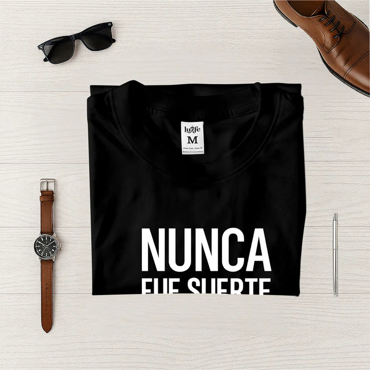 Camiseta Masculina Nunca fue suerte siempre fue DIos #color_negra