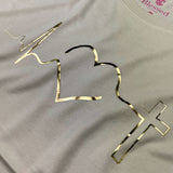 Camiseta Feminina Corazon con cruz dorada #color_beige