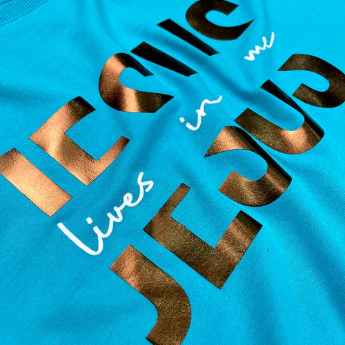 Camiseta Feminina Jesus vive en mi Jesus #color_turquesa