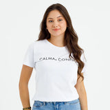 Camiseta Feminina Calma, Confia. Jesus #color_blanca