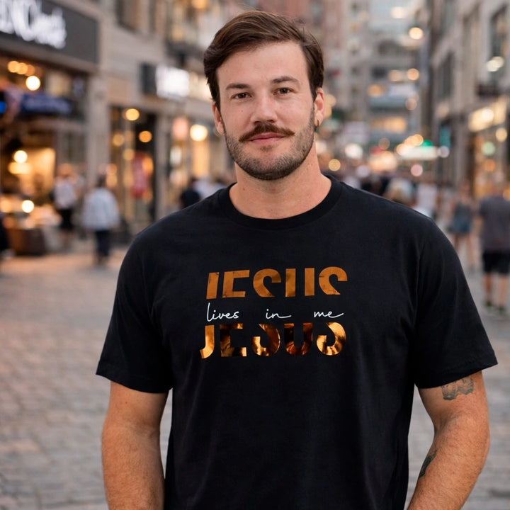Camiseta Masculina Jesus vive en mi
